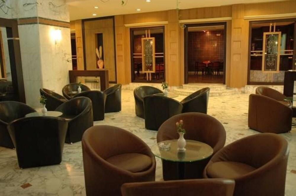 利亚德帕尔姆酒店-仅限家庭和情侣 苏塞 外观 照片